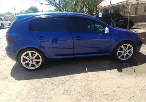Volkswagen Golf 5 FSI