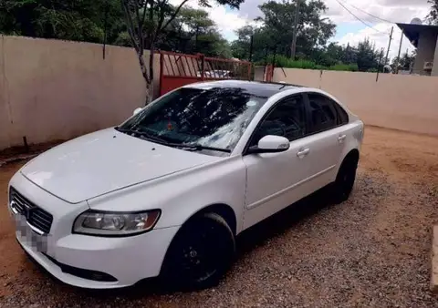 Volvo S40
