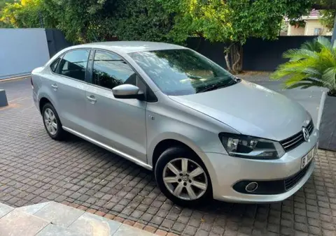 Volkswagen  Polo 1.6 Sedan, manual