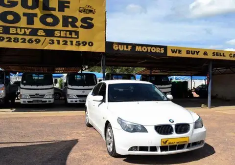 BMW 525i