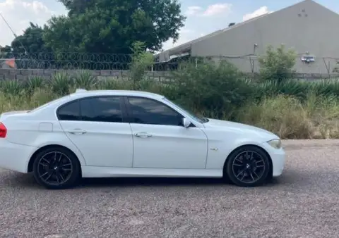 BMW 330i