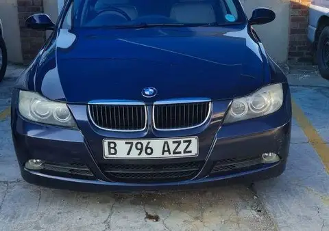 BMW 320i