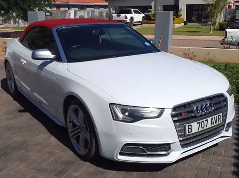 Audi S5