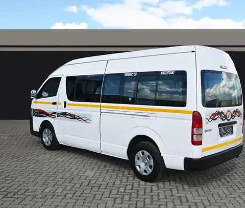 Toyota Quantum  Toyota Quantum 2.7 Sesfik