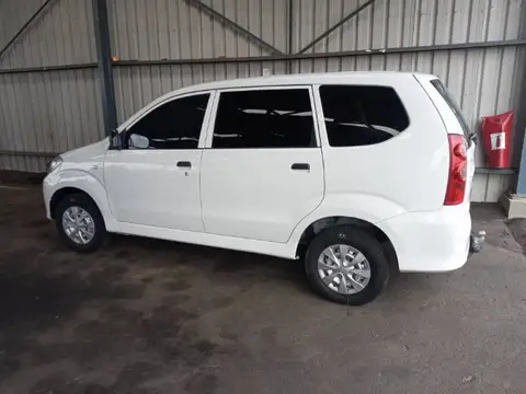 Toyota Avanza 2011 TOYOTA AVANZA 1.3 SX