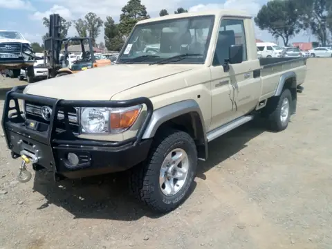 Toyota Land Cruiser 79 2019 TOYOTA LAND CRUISER 79 4.