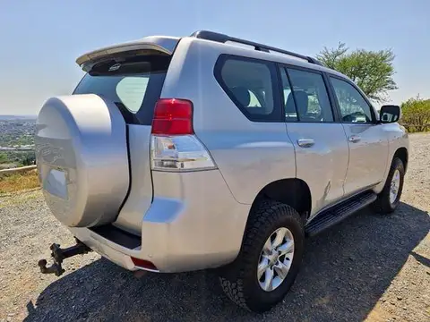 Toyota Land Cruiser Prado 2010 Toyota Land Cruiser Prado