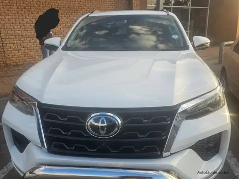Toyota Fortuner