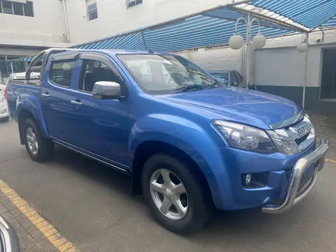 Isuzu KB 2014 Isuzu KB 300 D-Teq LX 
